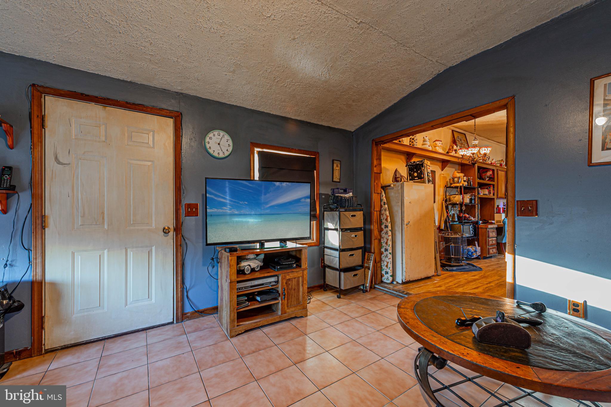 MARINERS COVE - Residential