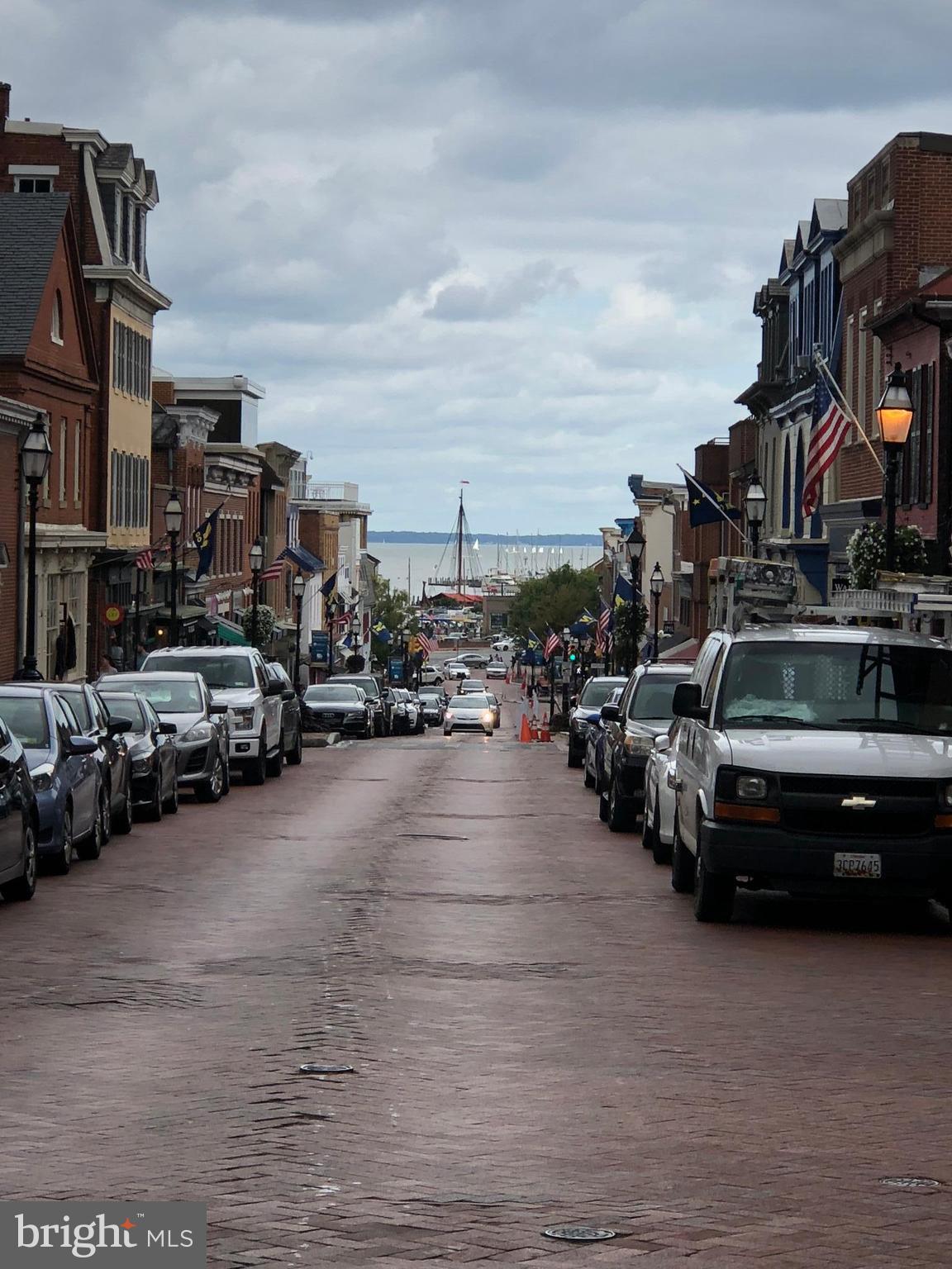 HISTORIC DISTRICT - Residential