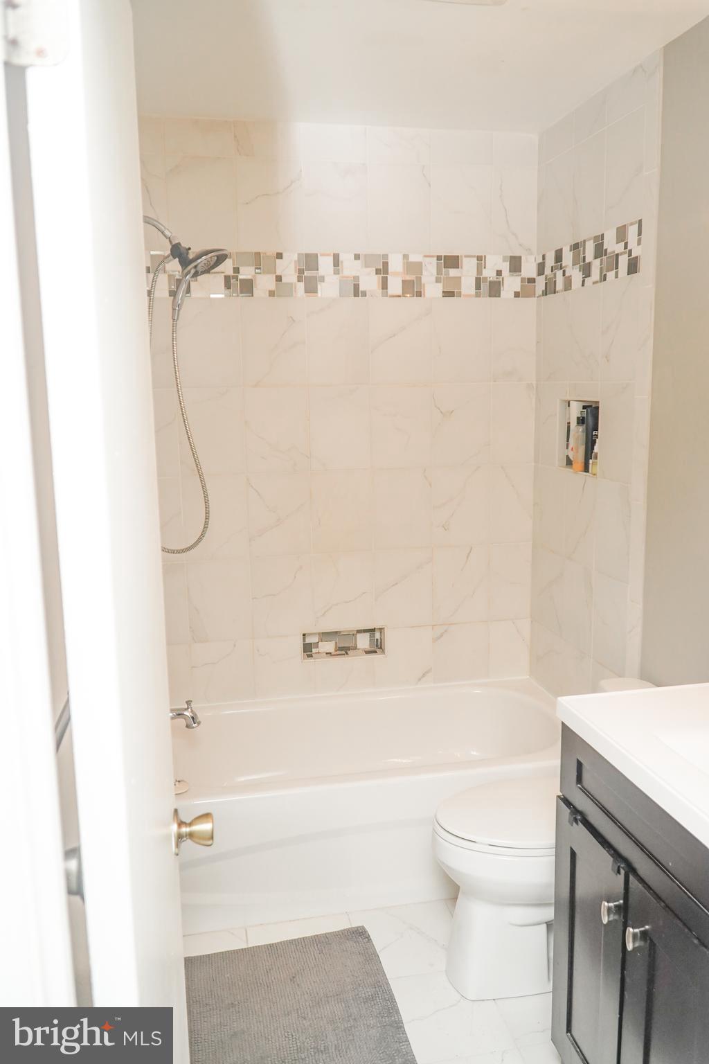 CHEVERLY GARDENS - Residential