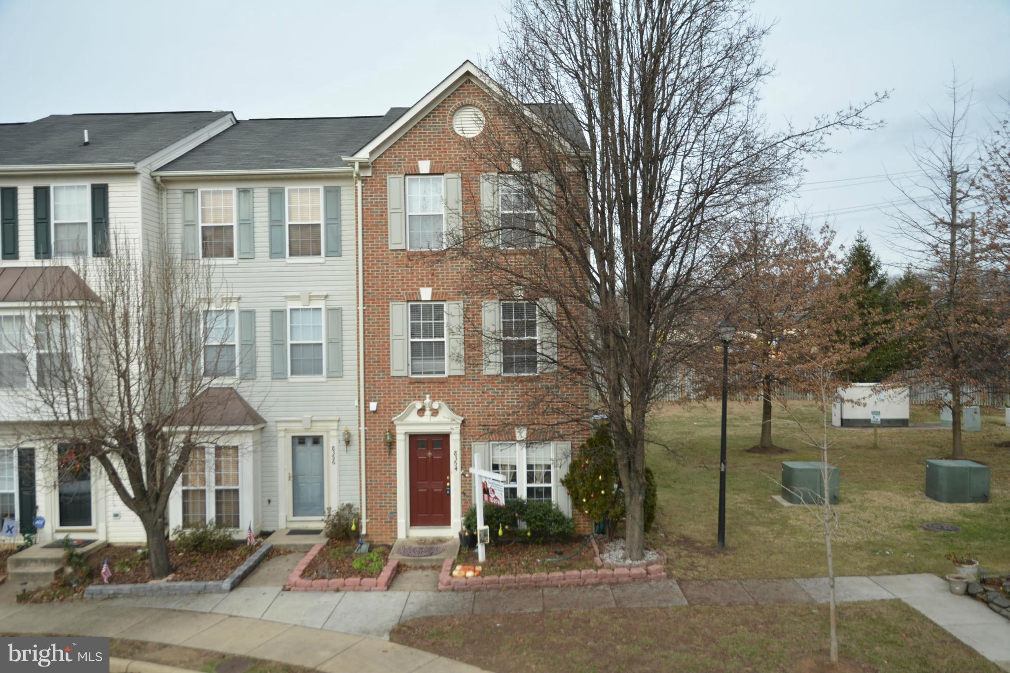 MOUNT VEE MANOR - Residential