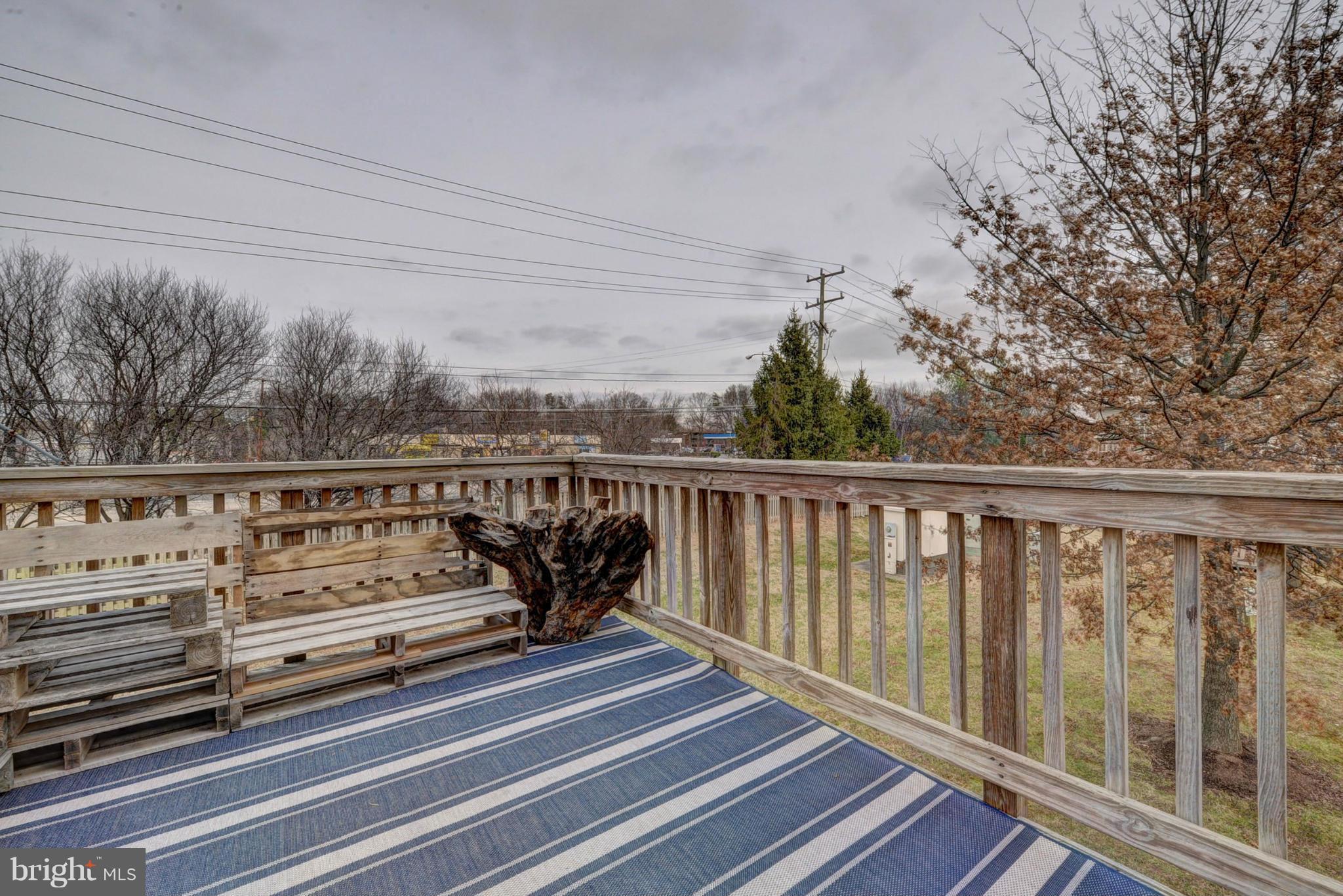 MOUNT VEE MANOR - Residential