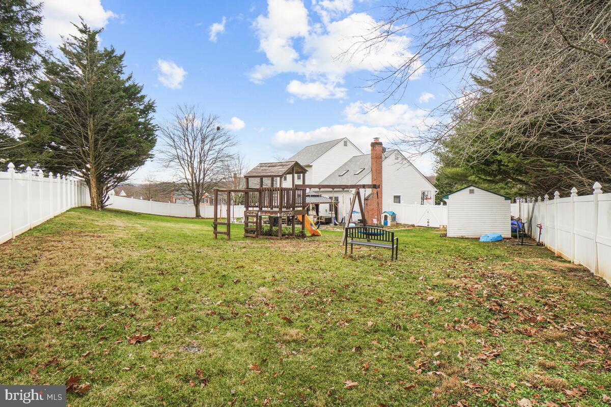 MEADOWRIDGE - Residential