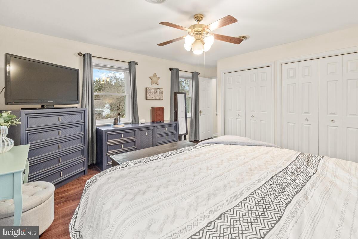 MEADOWRIDGE - Residential