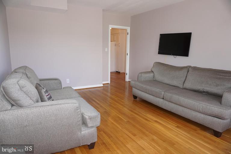 STATION PLACE - Residential Lease