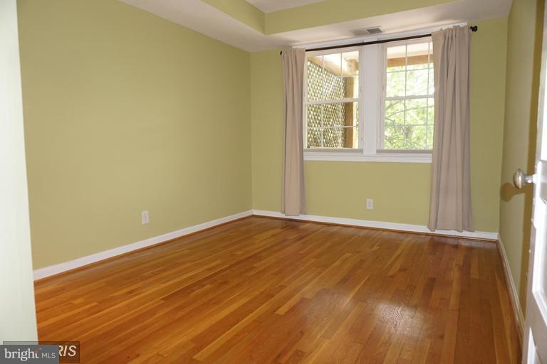 STATION PLACE - Residential Lease