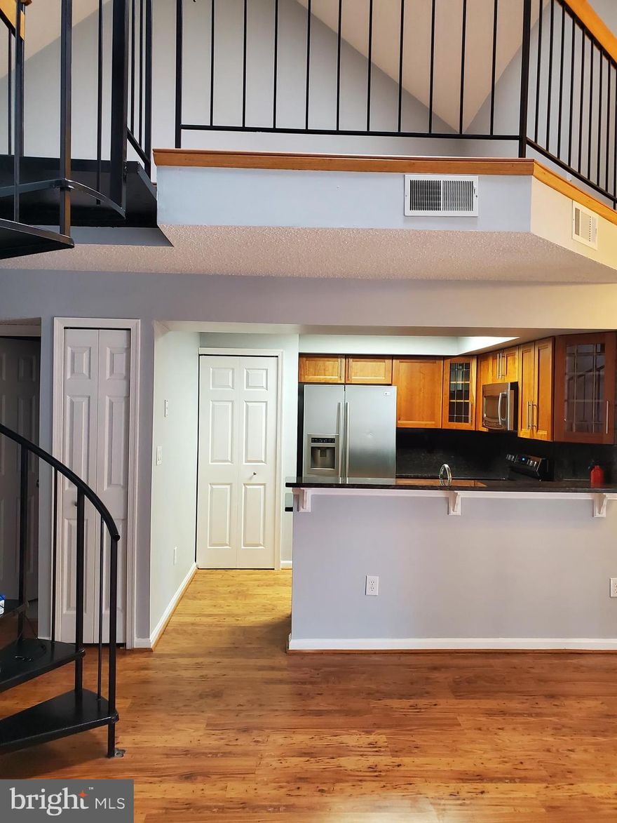 Wide open spaces!!  Lovely Condo with soaring ceilings , 2 bedrooms and 2 baths !  Loft with Fireplace and large storage closet.  available immediately !