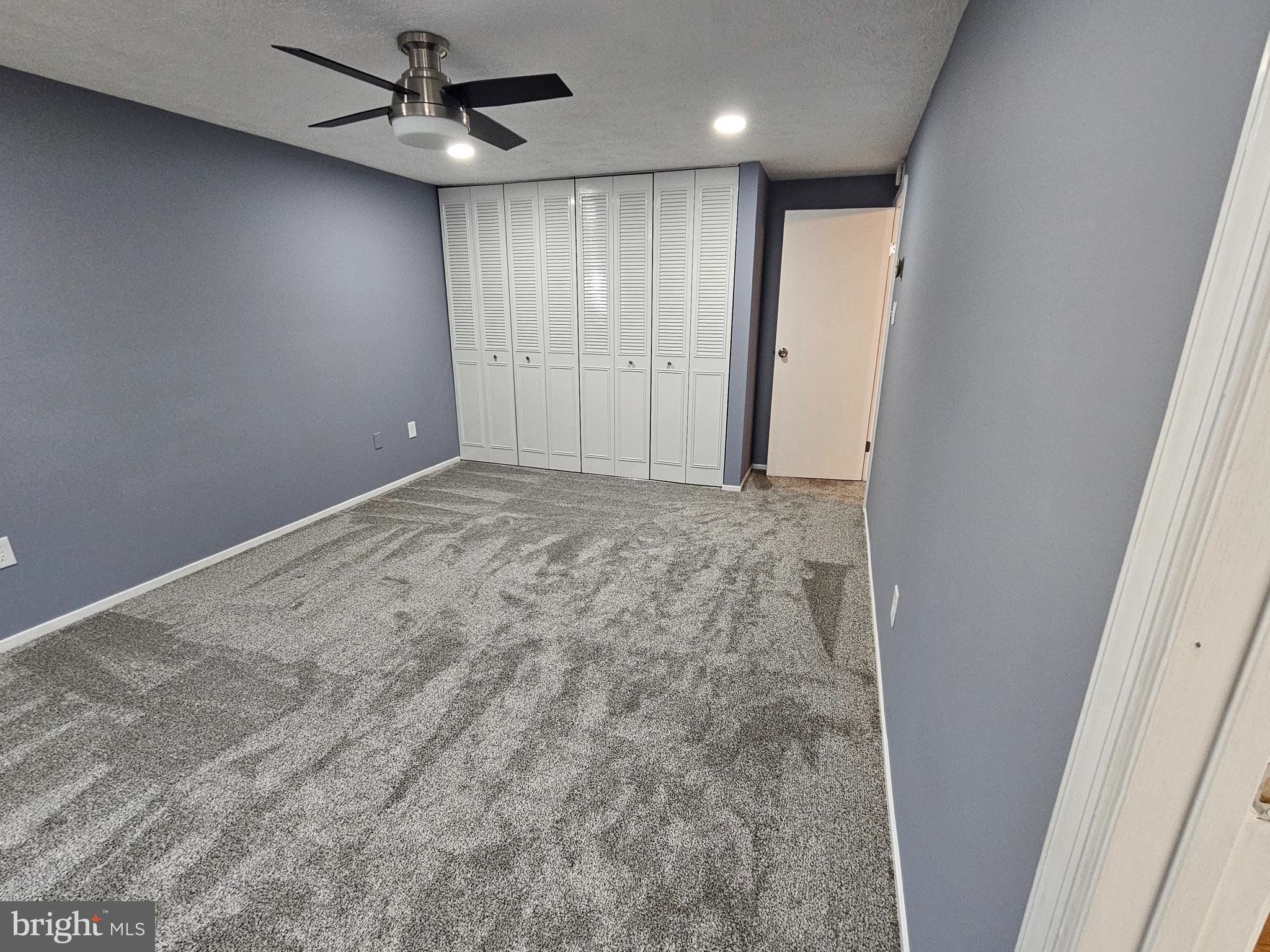 VILLAGE OF LONG REACH - Residential Lease