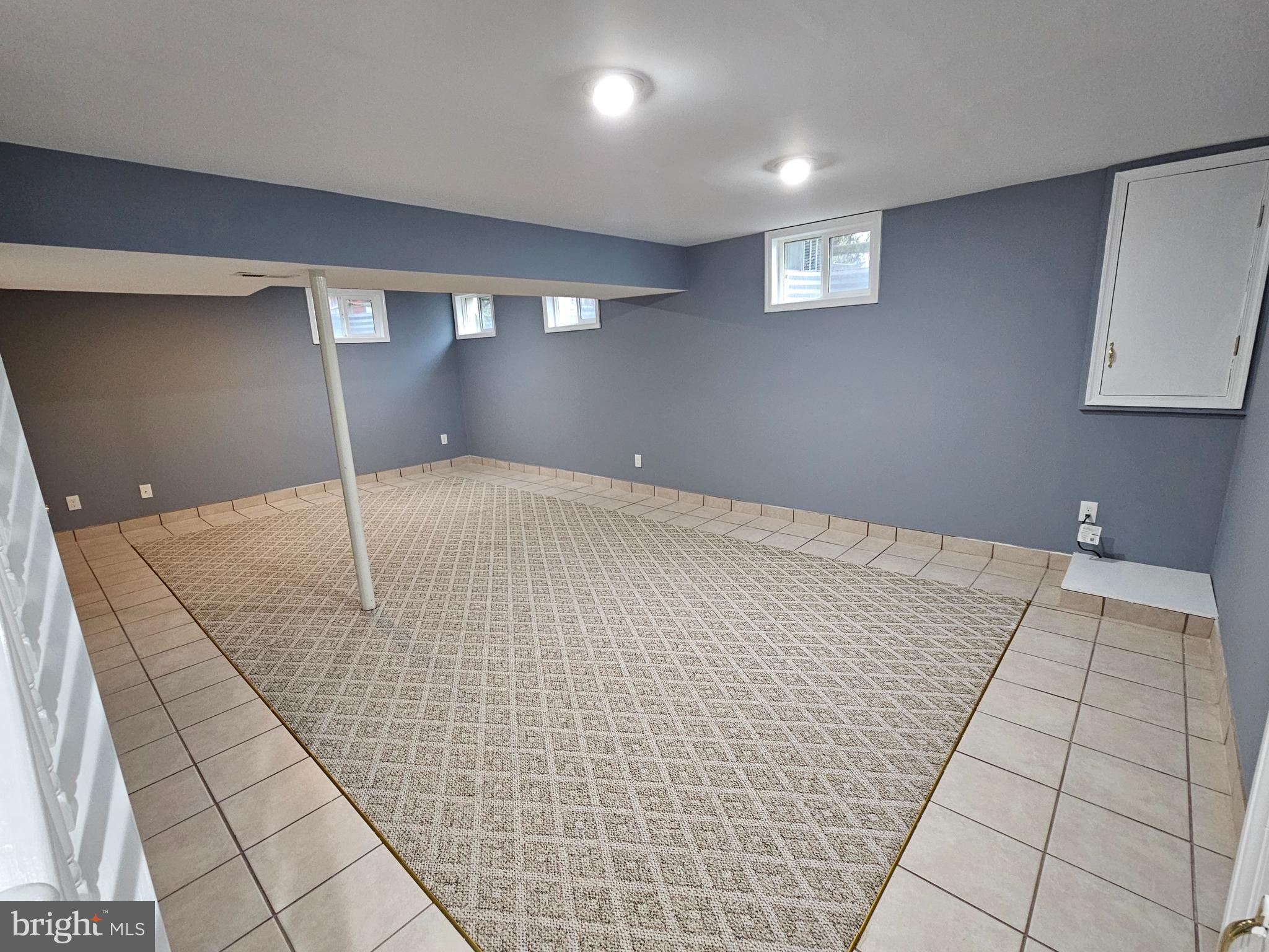 VILLAGE OF LONG REACH - Residential Lease