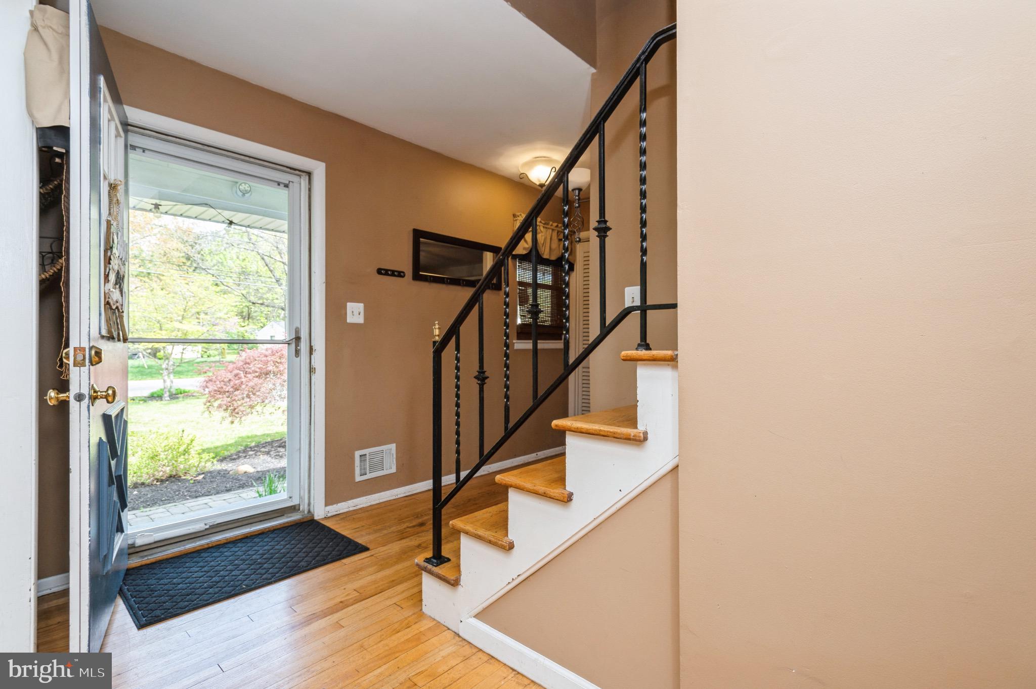 44 BROOKTREE ROAD