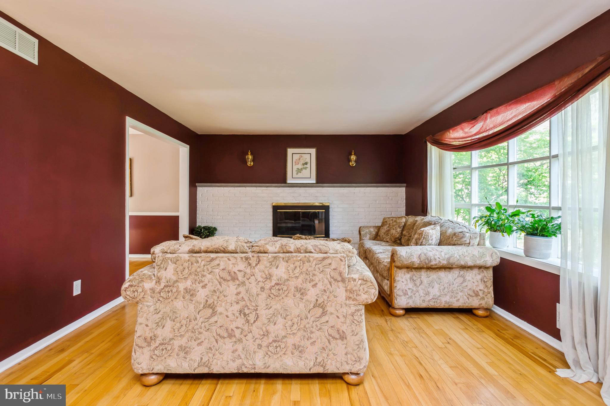 44 BROOKTREE ROAD