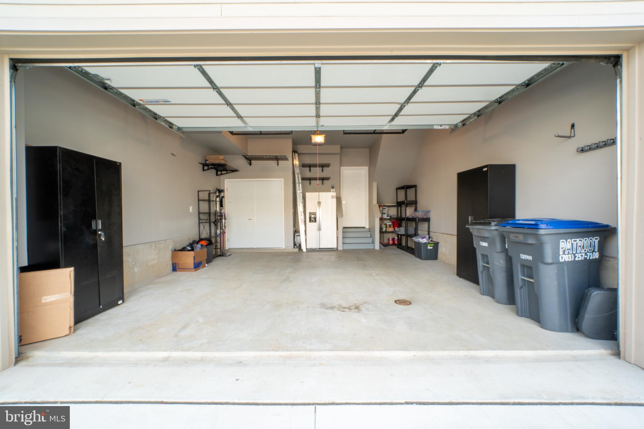 COMMONWEALTH PLACE AT WESTFIELDS - Residential Lease