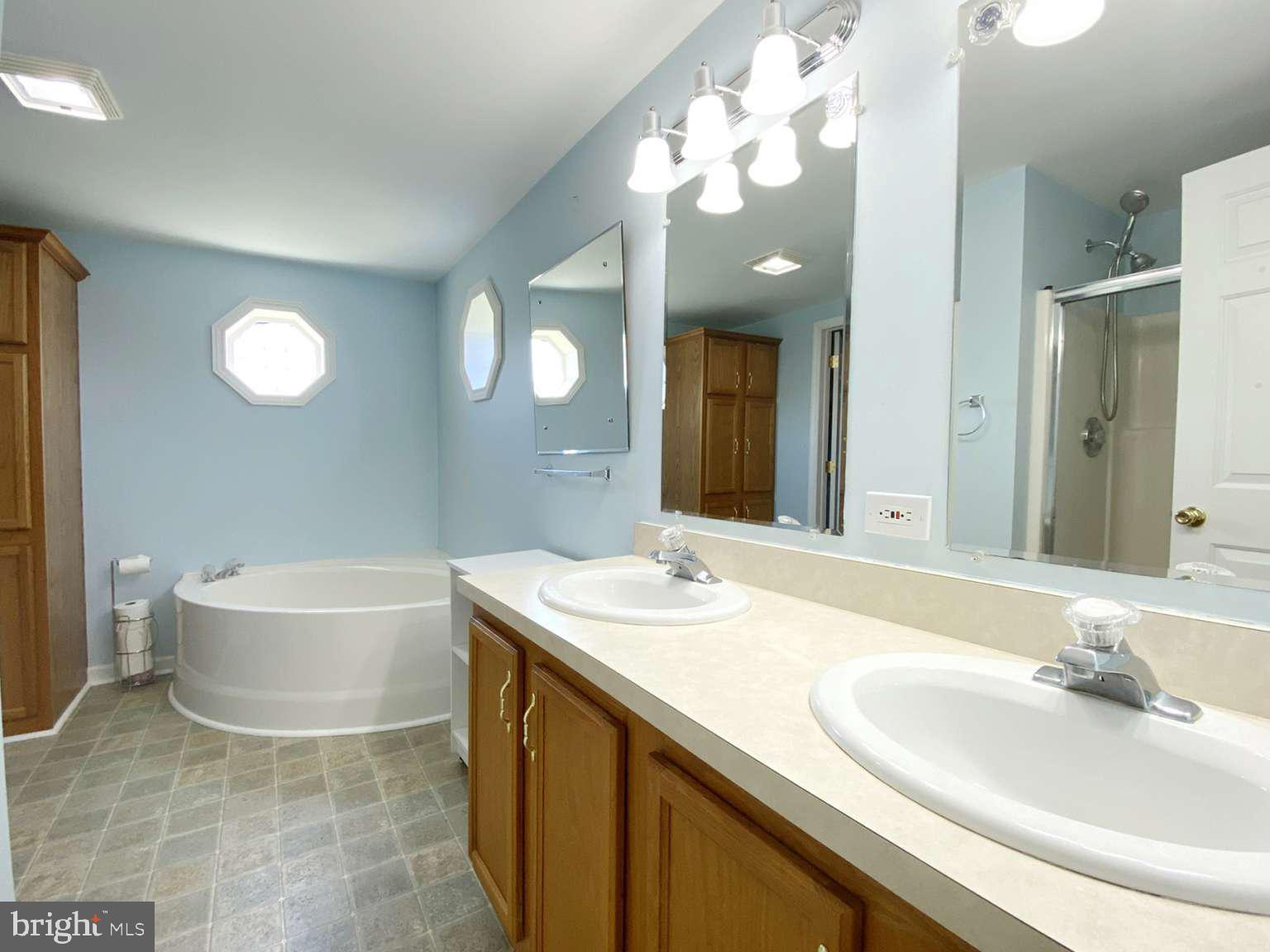 SUSSEX WEST MHP - Residential