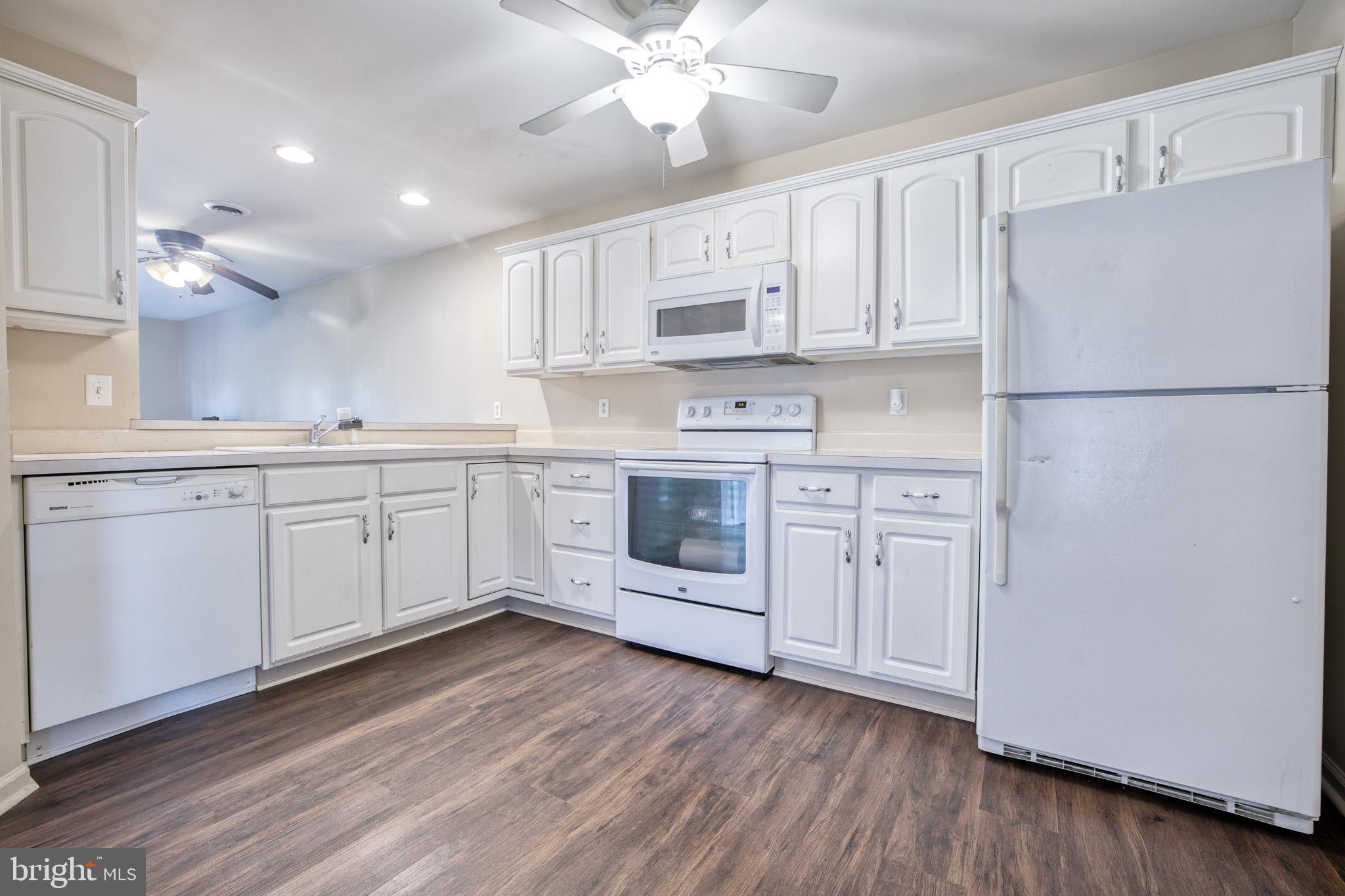 WOODRIDGE - Residential