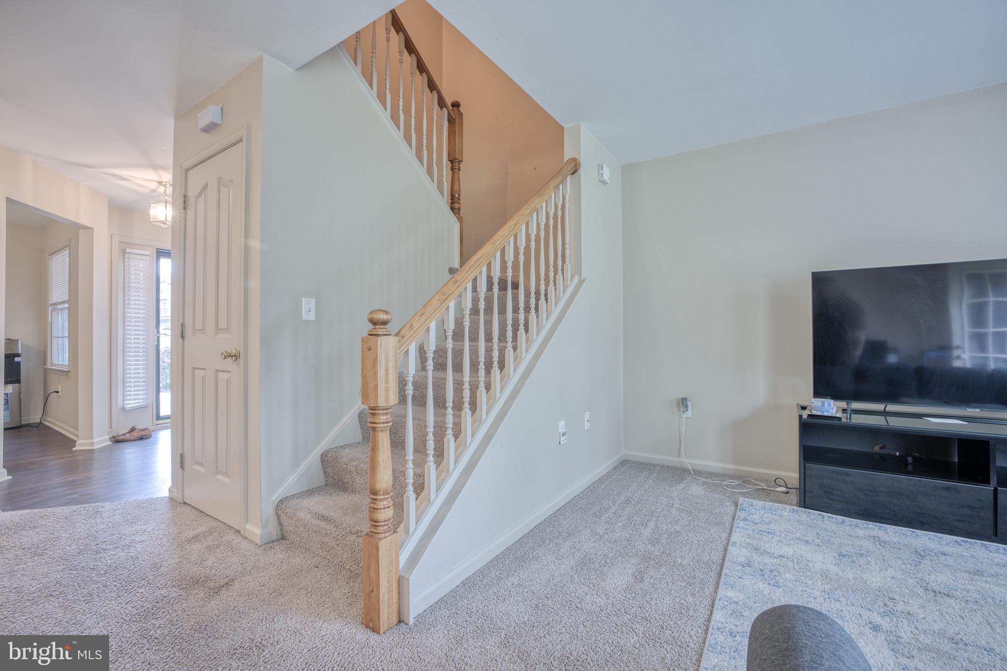 WOODRIDGE - Residential