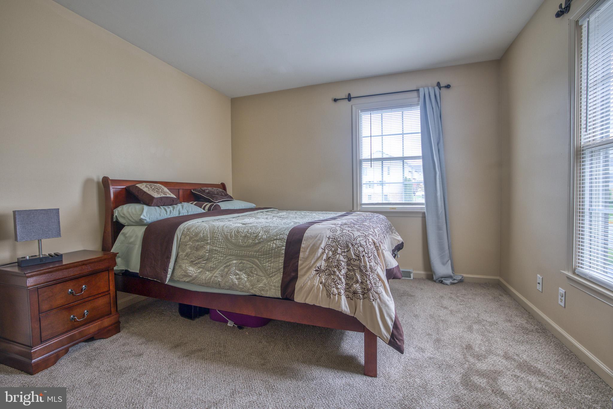 WOODRIDGE - Residential
