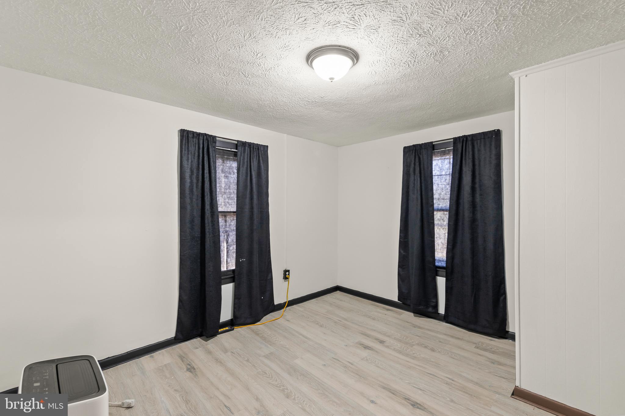 STEPHENS CITY - Residential