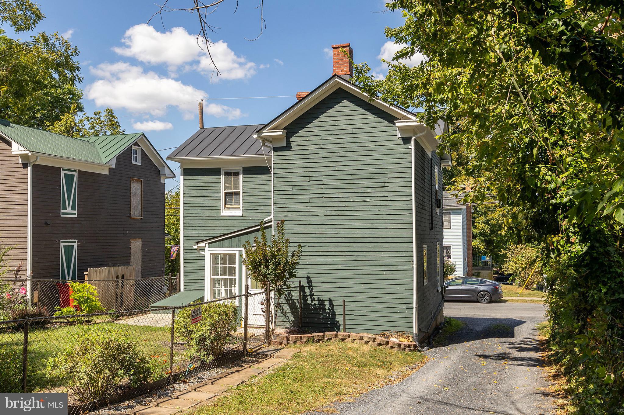 STEPHENS CITY - Residential