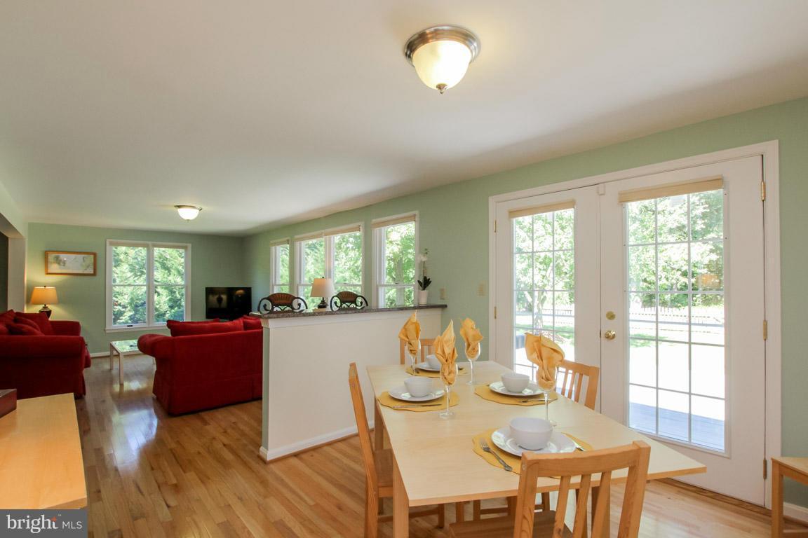 KINGS HILL - Residential