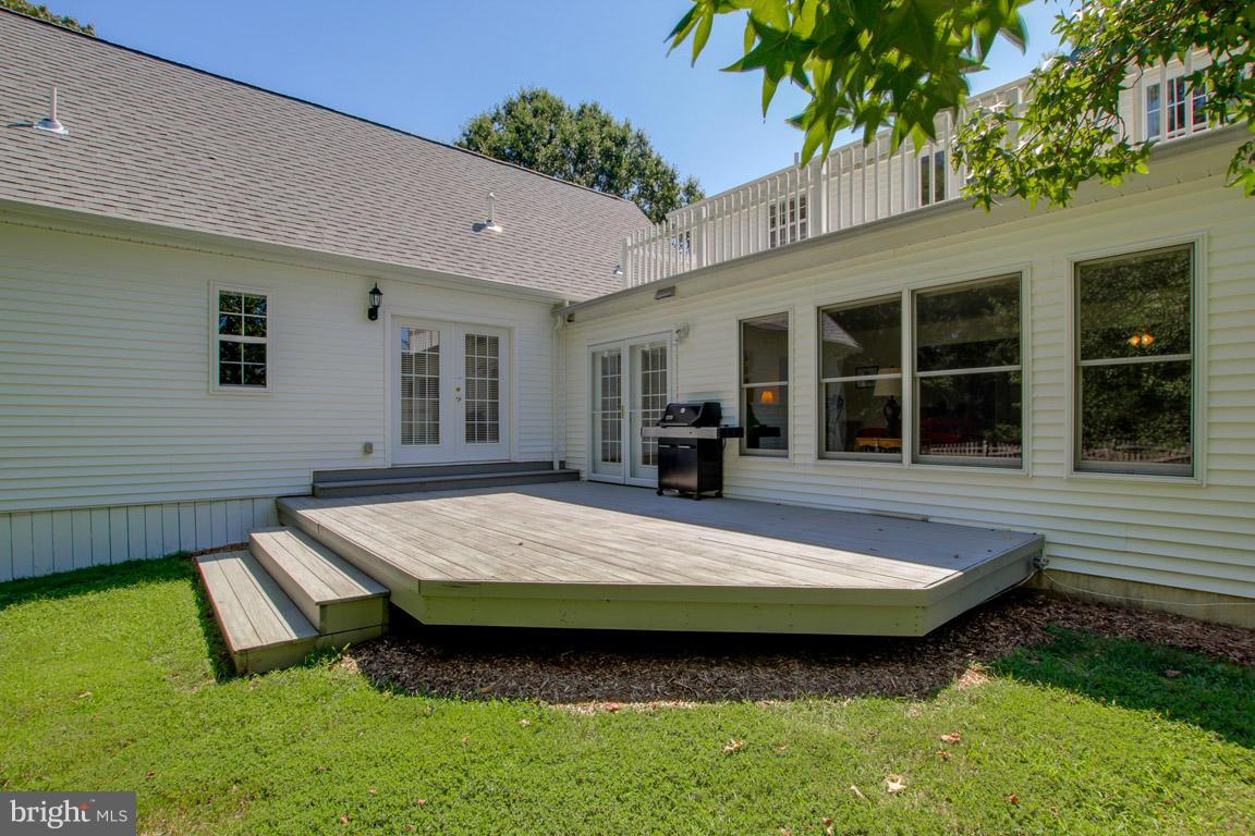 KINGS HILL - Residential