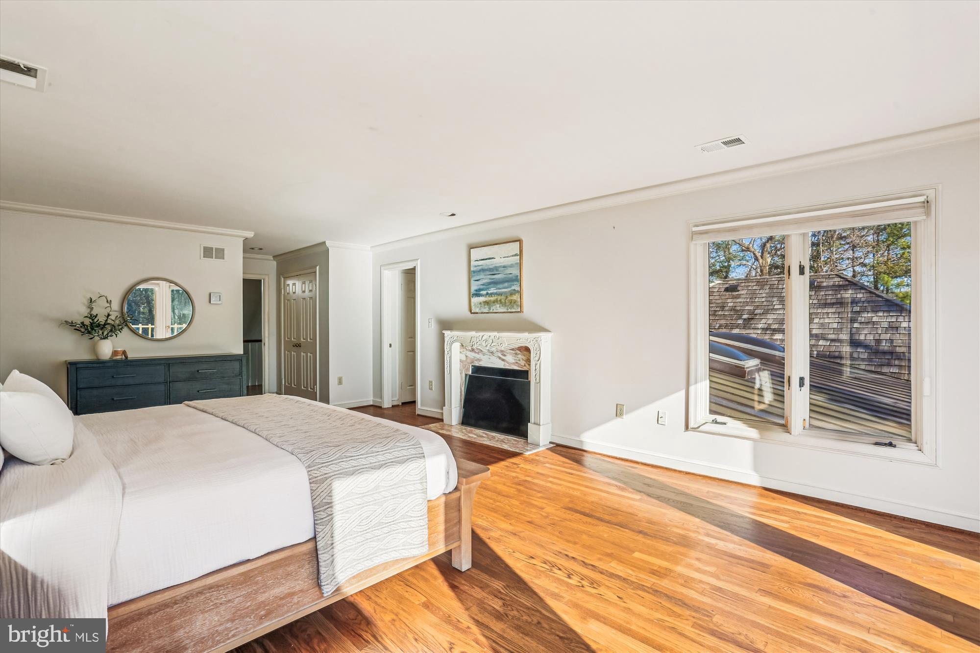 FALCONHURST - Residential