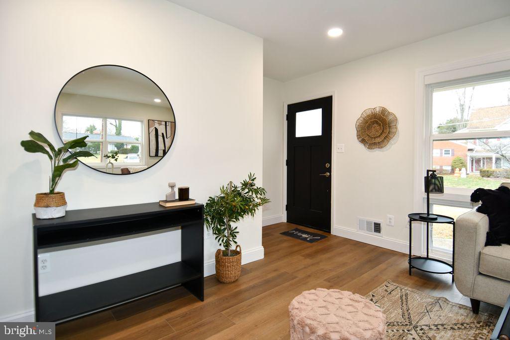 NORTH SPRINGFIELD - Residential