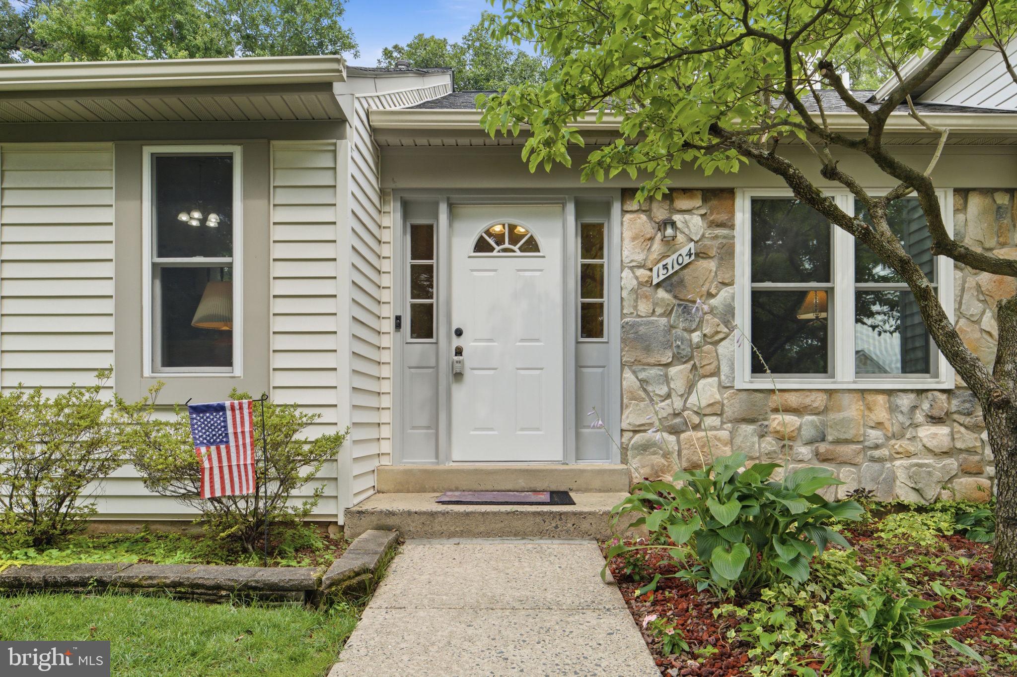 15104 HONSENA DRIVE