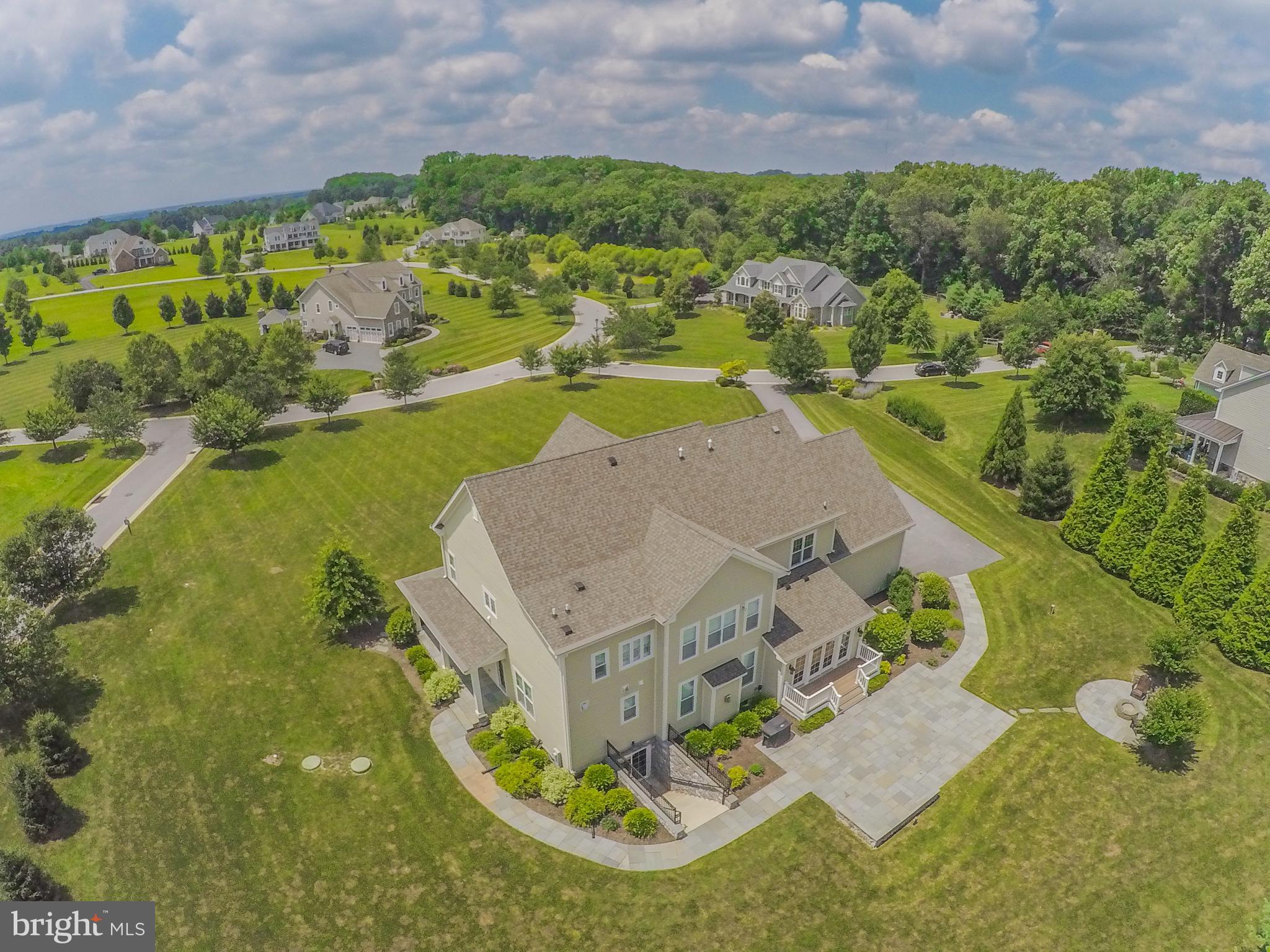 BRIAR KNOLL - Residential