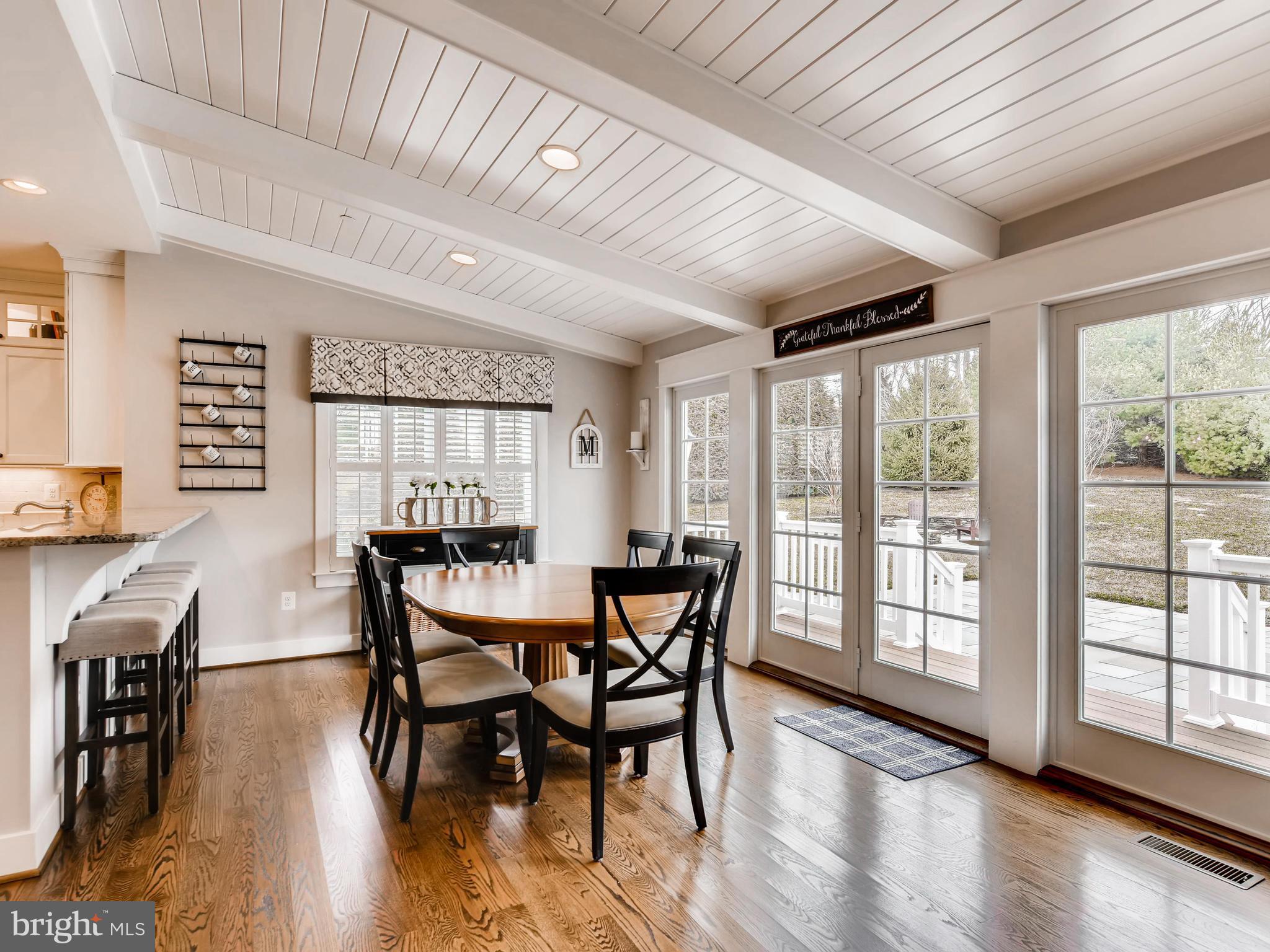 BRIAR KNOLL - Residential