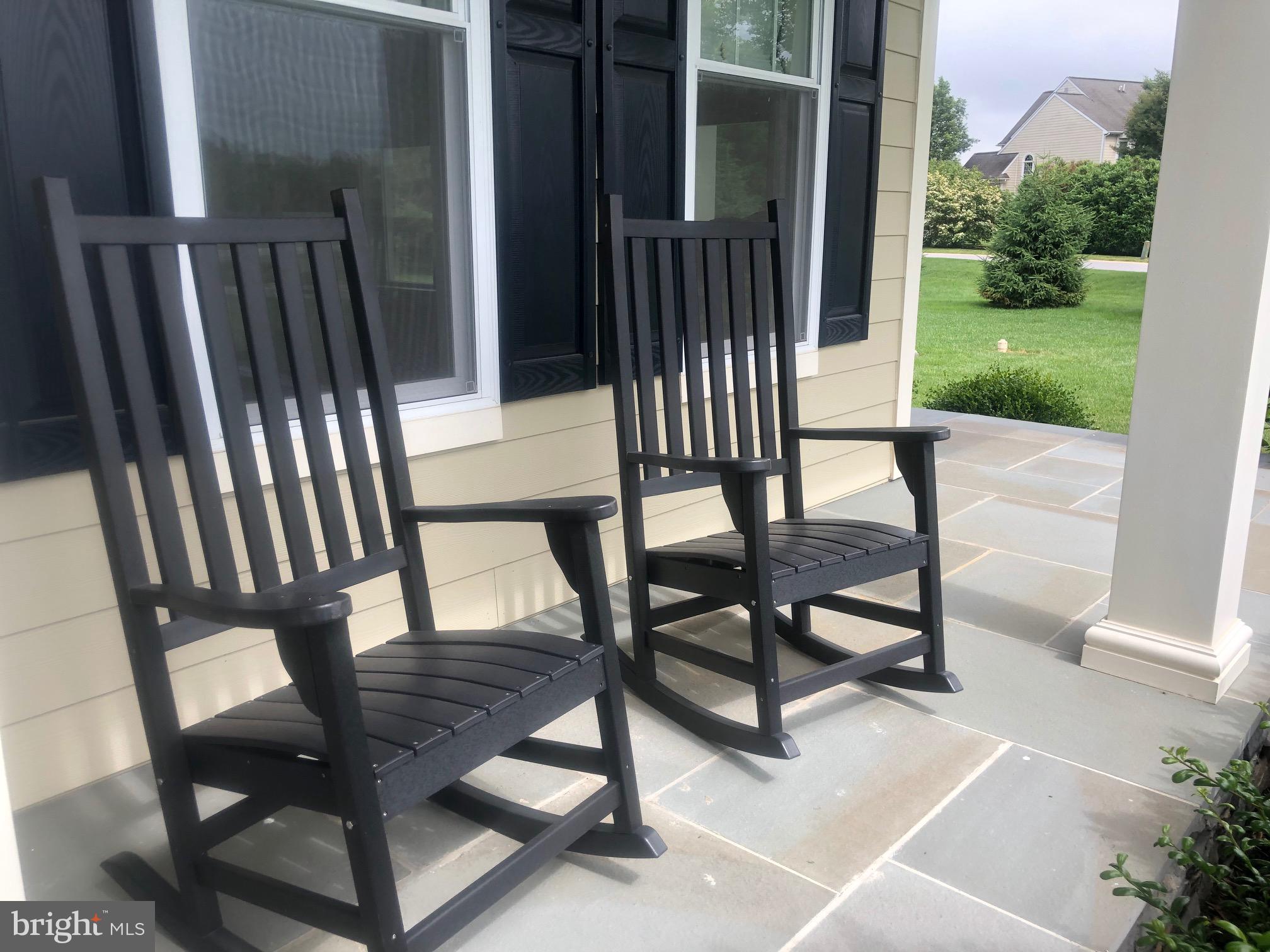 BRIAR KNOLL - Residential