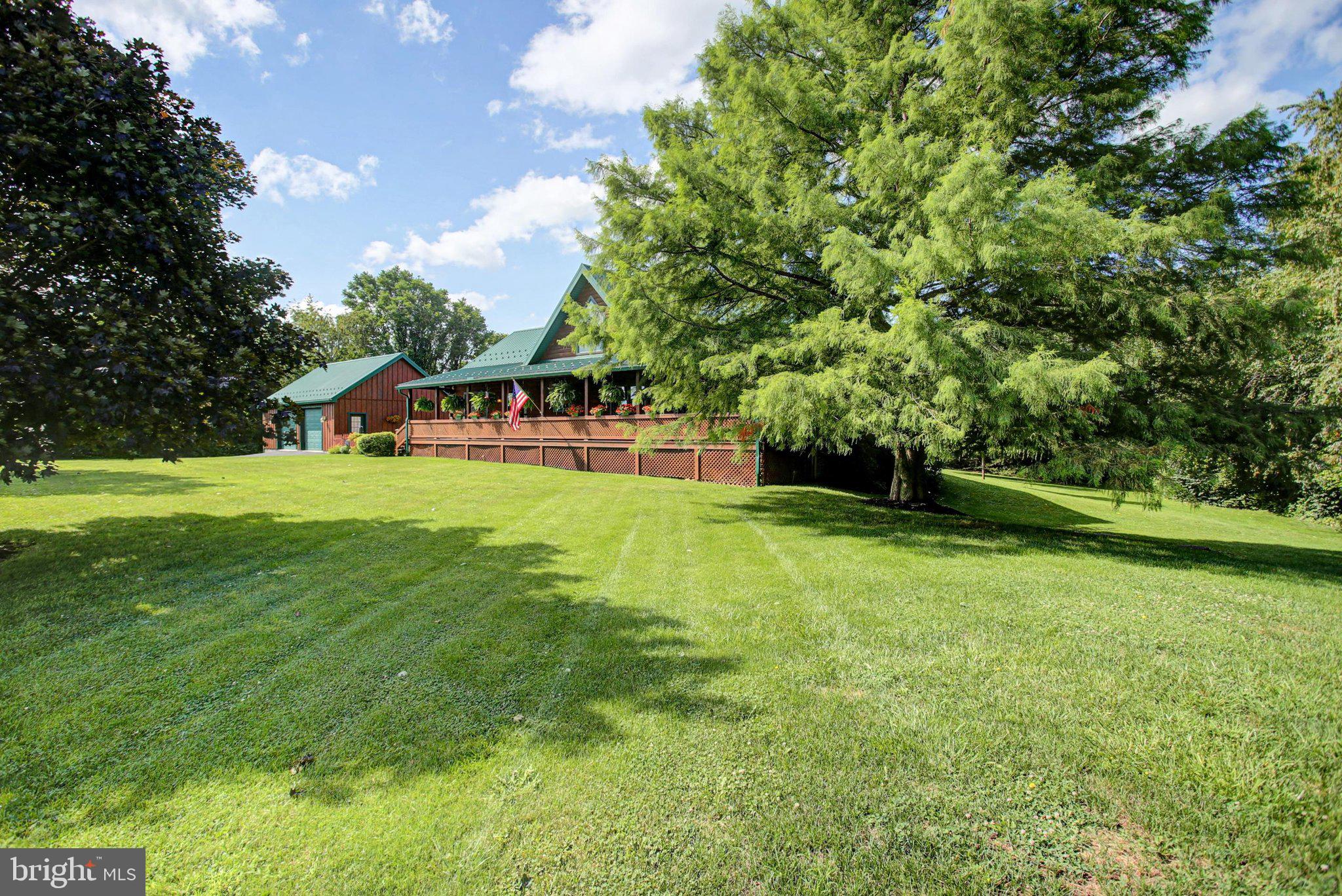 906 PINE STUMP ROAD