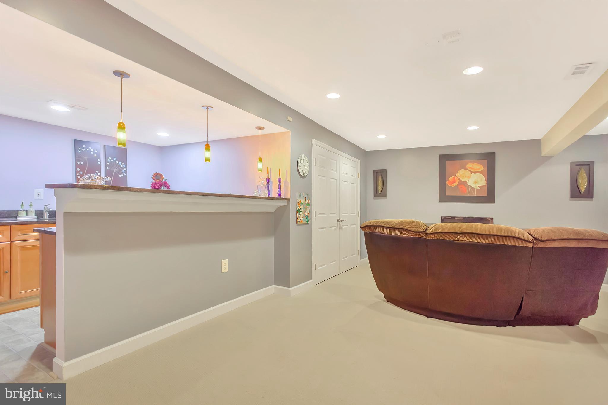 DAWSON LANDING - Residential