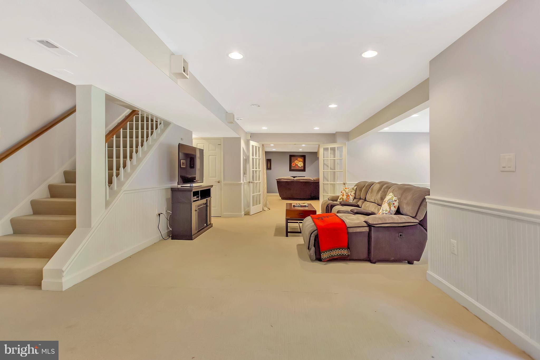 DAWSON LANDING - Residential