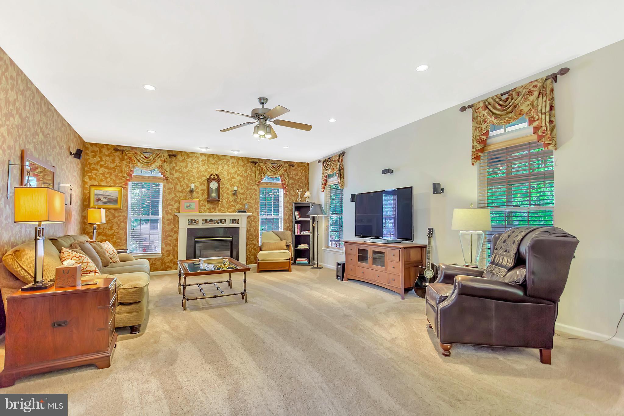 DAWSON LANDING - Residential