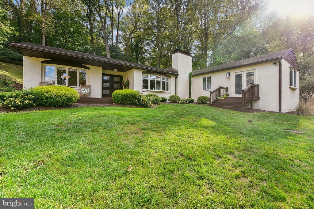 Photo of 2011 Ruxton Road, BALTIMORE, MD 21204 (MLS # MDBC2142468)