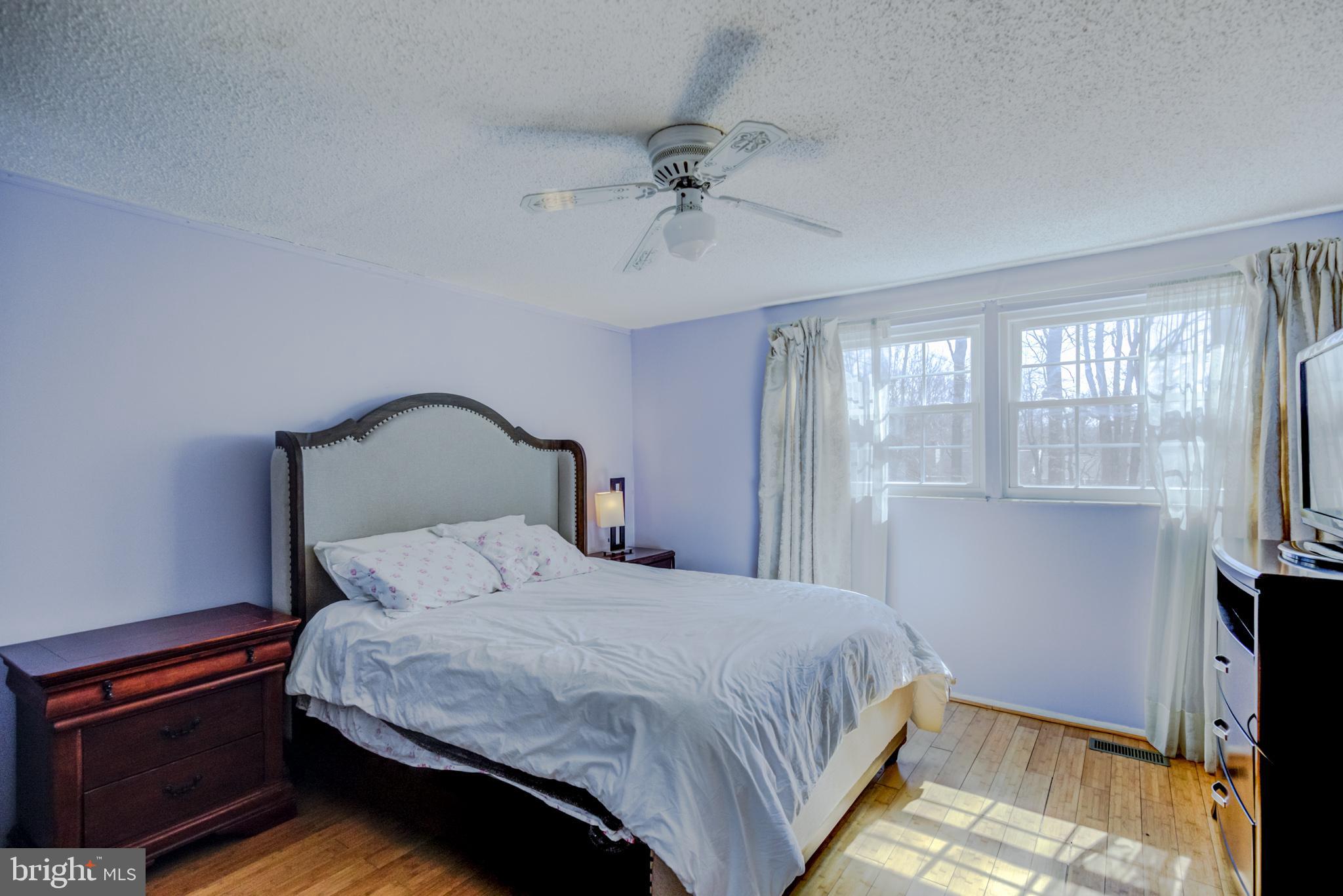 NEWINGTON FOREST - Residential