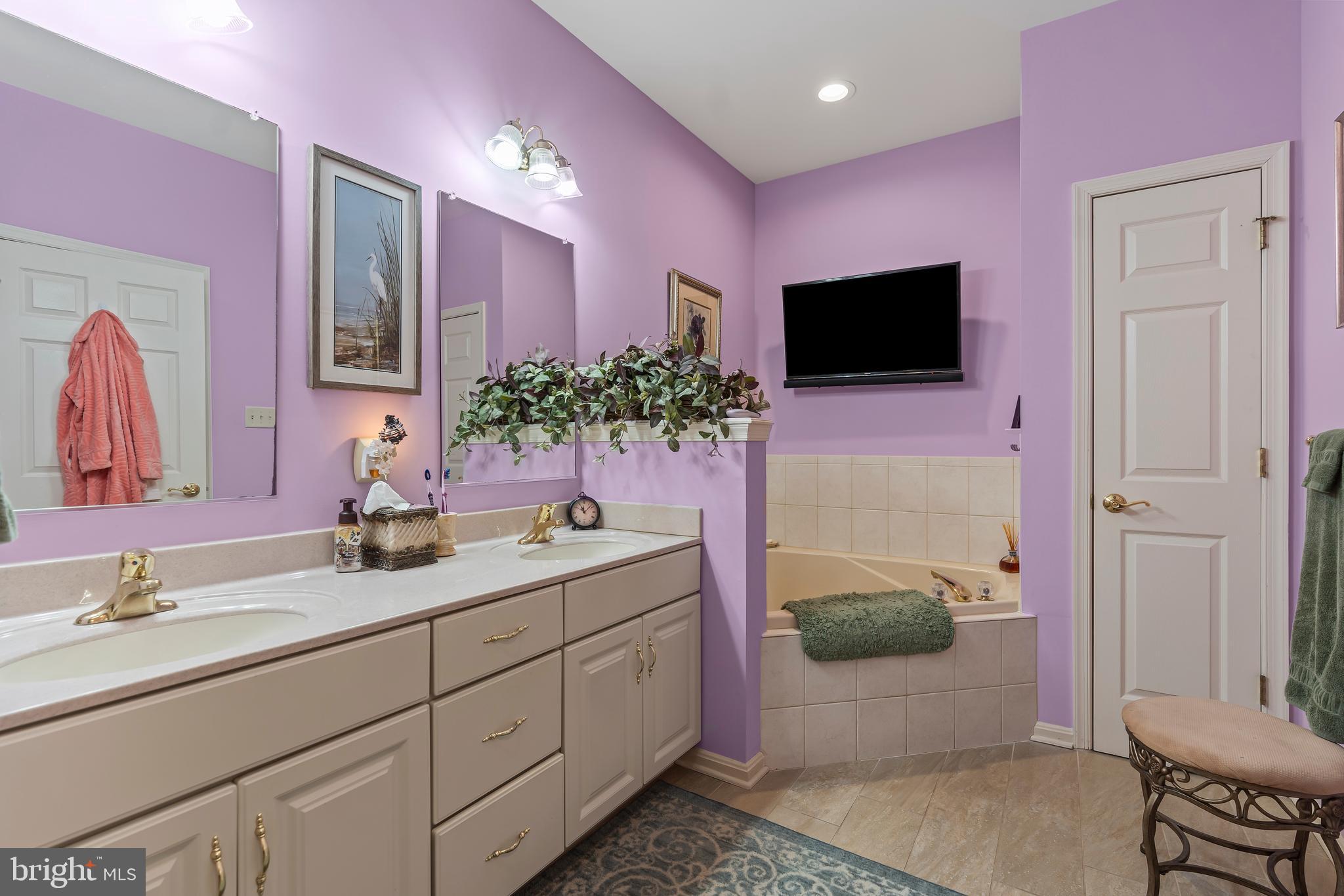 GREENWICH PARK - Residential