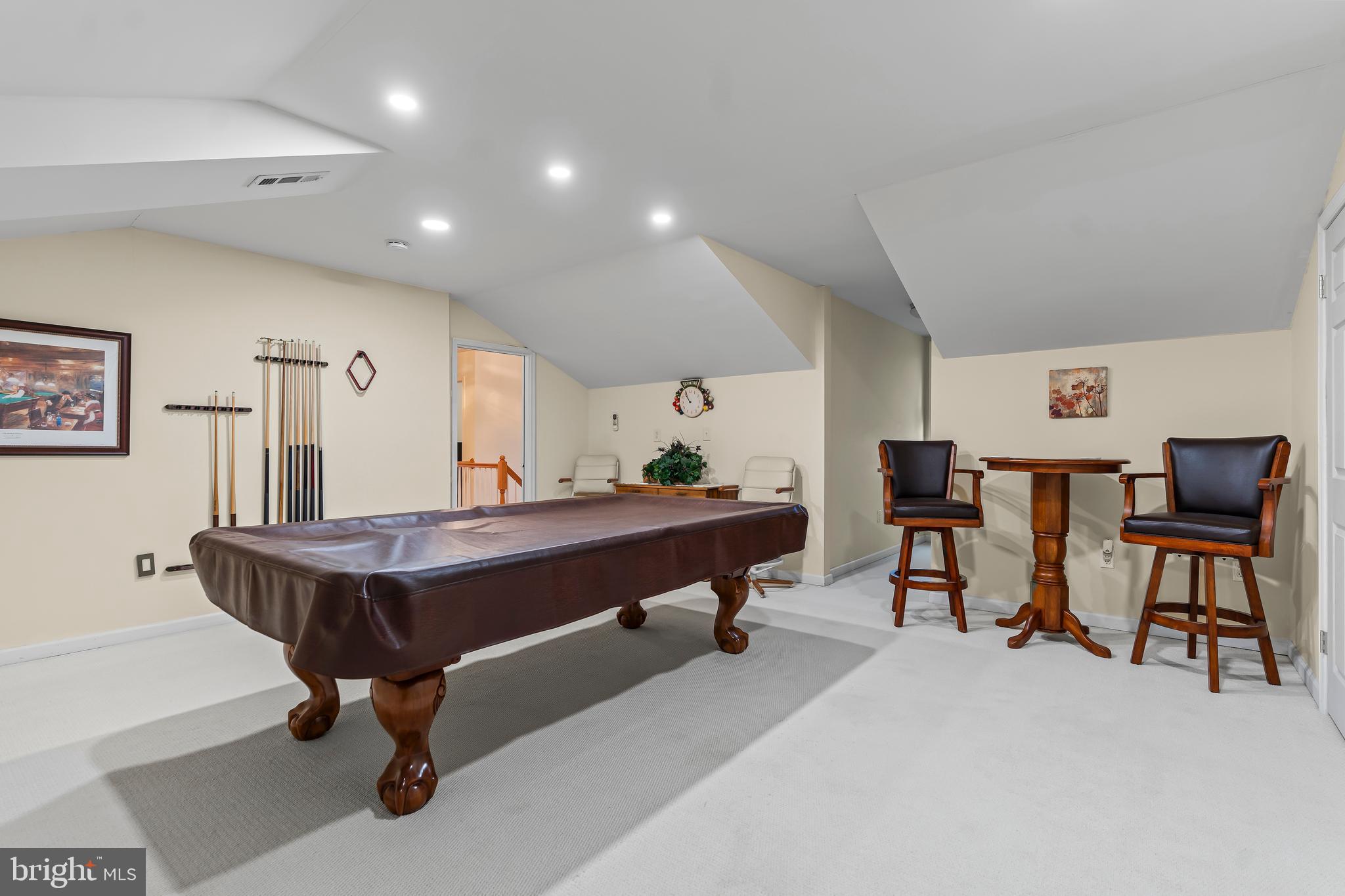 GREENWICH PARK - Residential