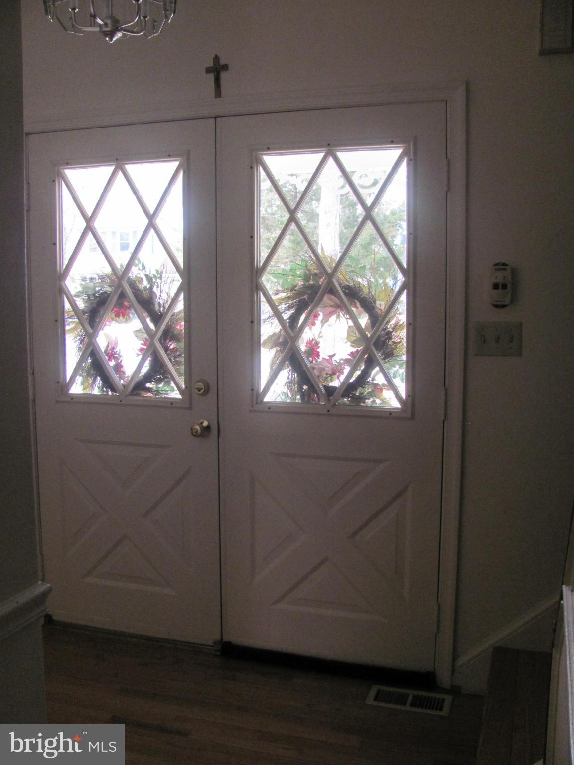 LEAVELLS CROSSING - Residential