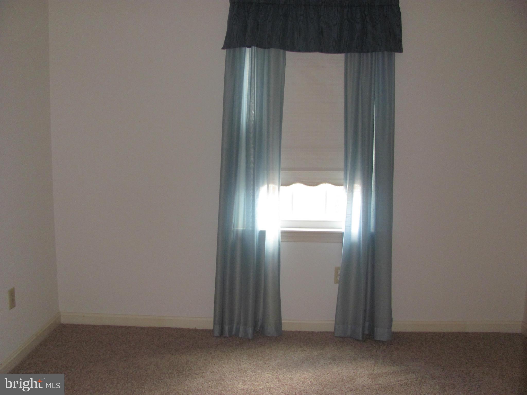 LEAVELLS CROSSING - Residential