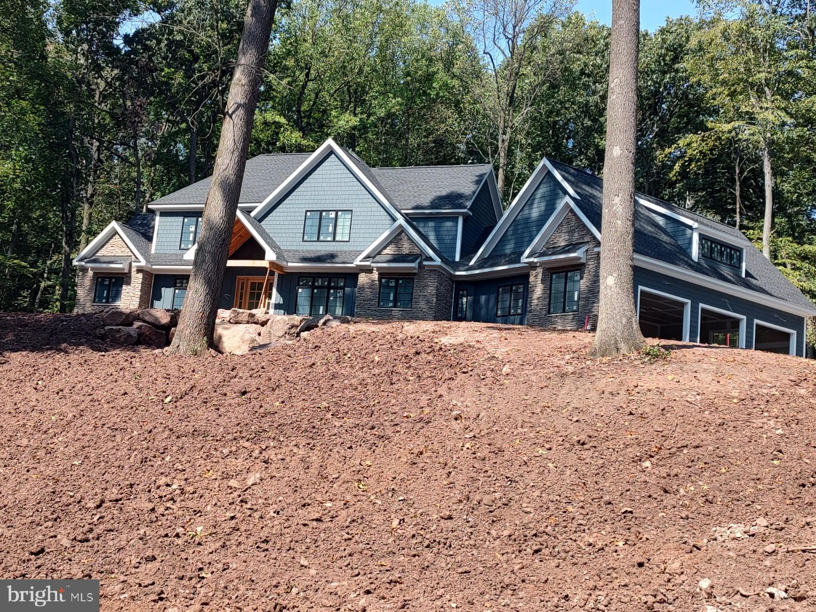 THE ESTATES OF FOREST RIDGE - Residential