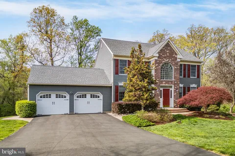 14 Ashwood Ct, Lawrenceville, NJ MLS: NJME2058876