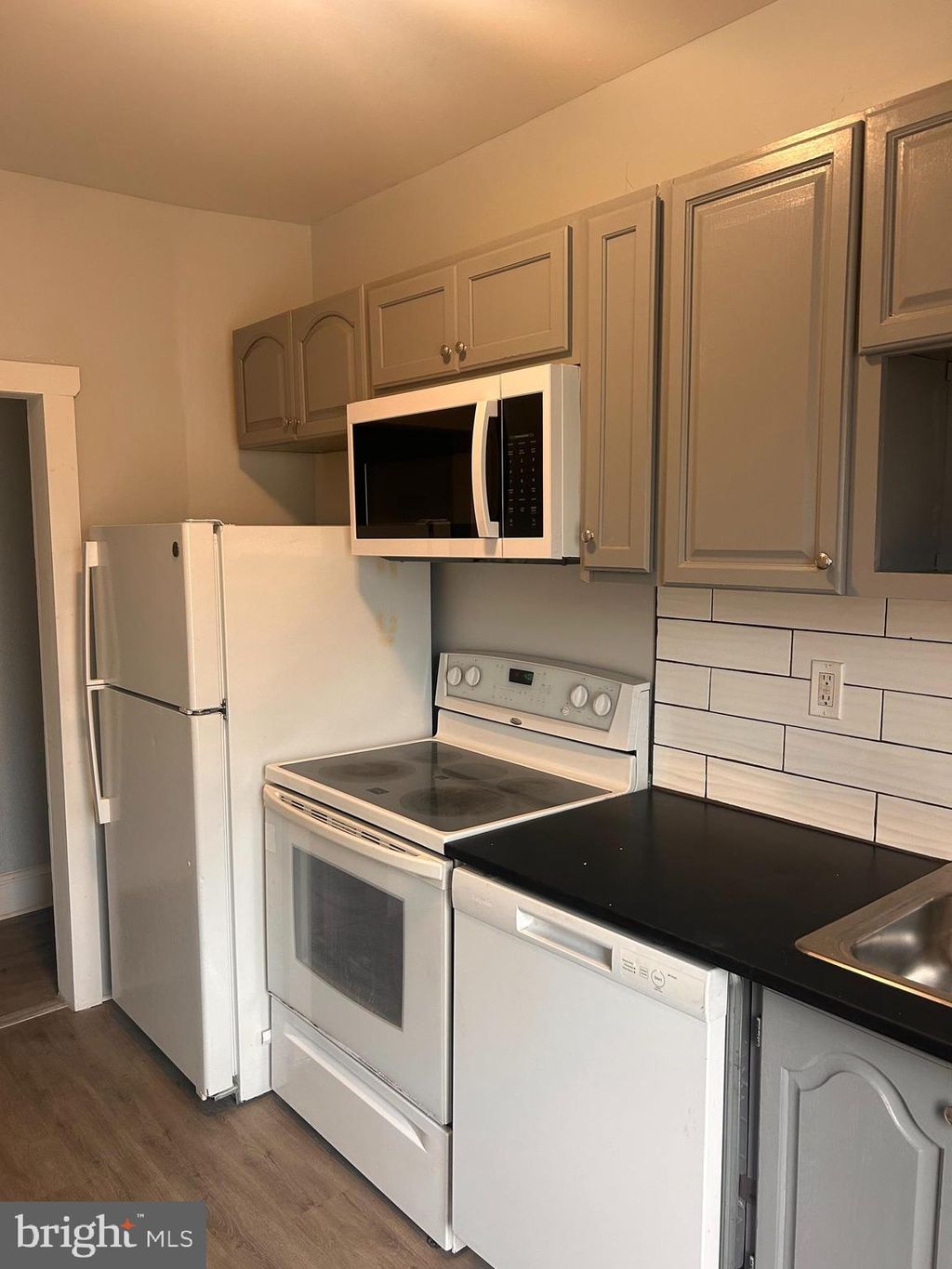 Photo of 1200 9th St #102, EDDYSTONE, PA 19022 (MLS # PADE2108256)