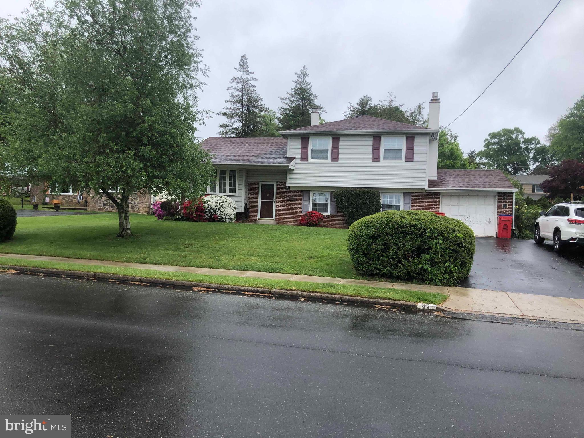 WILLOW FARMS - Residential