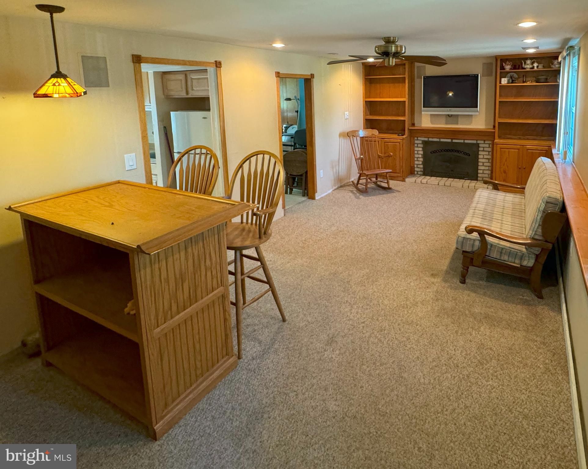 WILLOW FARMS - Residential