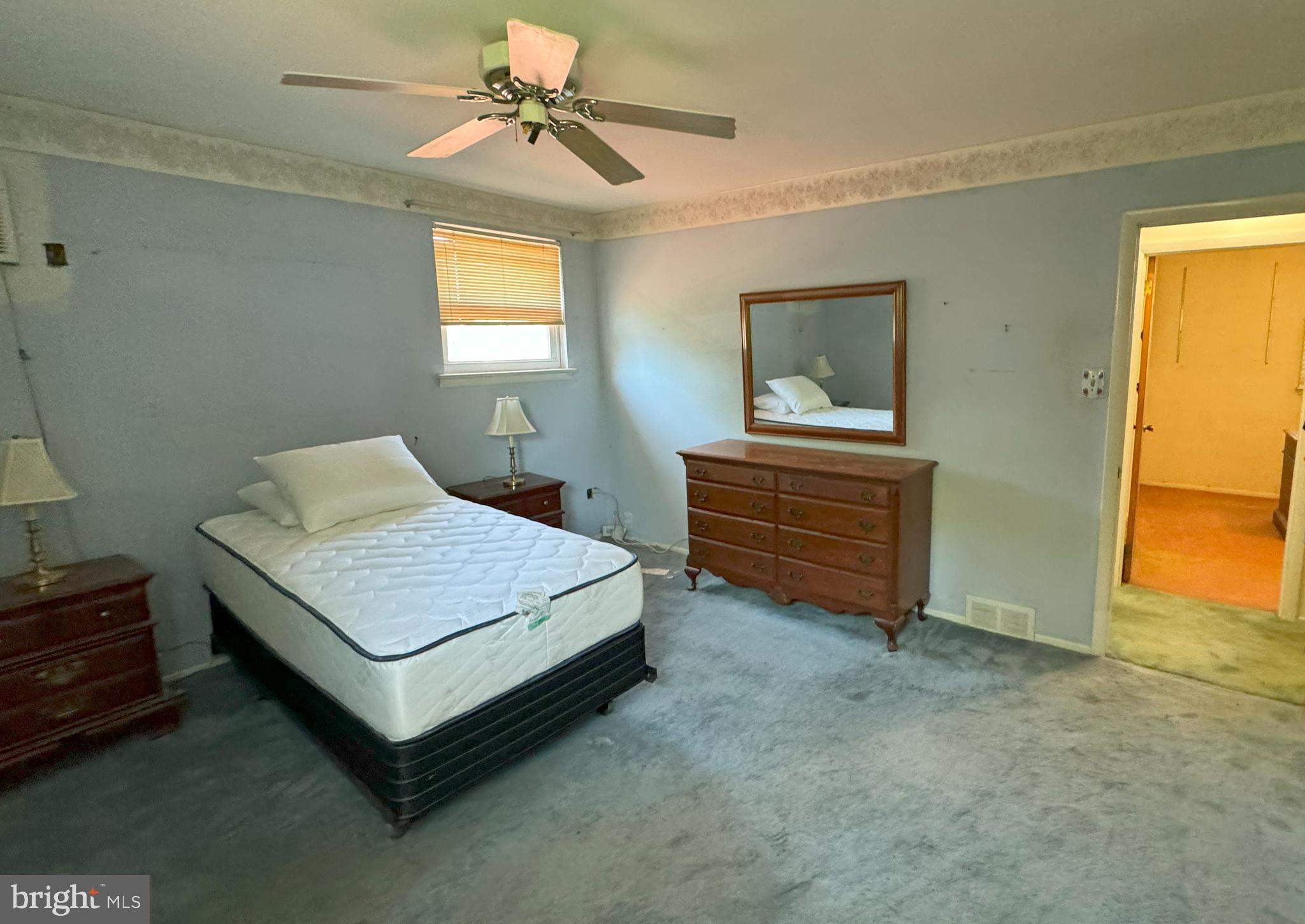 WILLOW FARMS - Residential