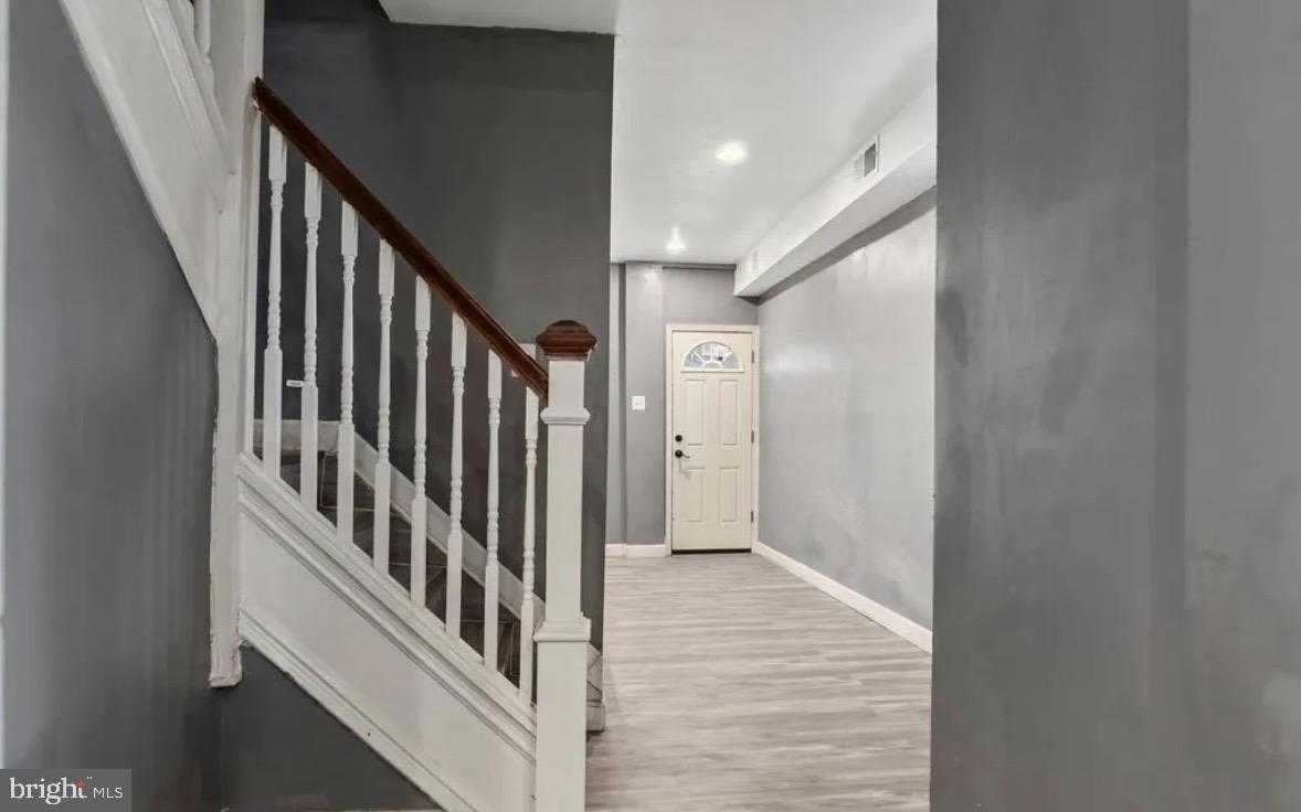 MONDAWMIN - Residential