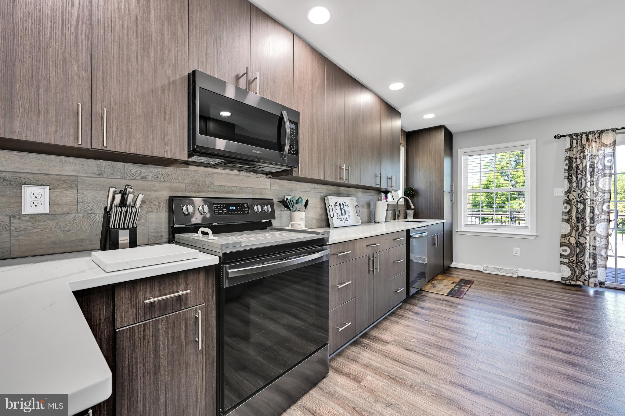 ASHCOMBE FARMS - Residential