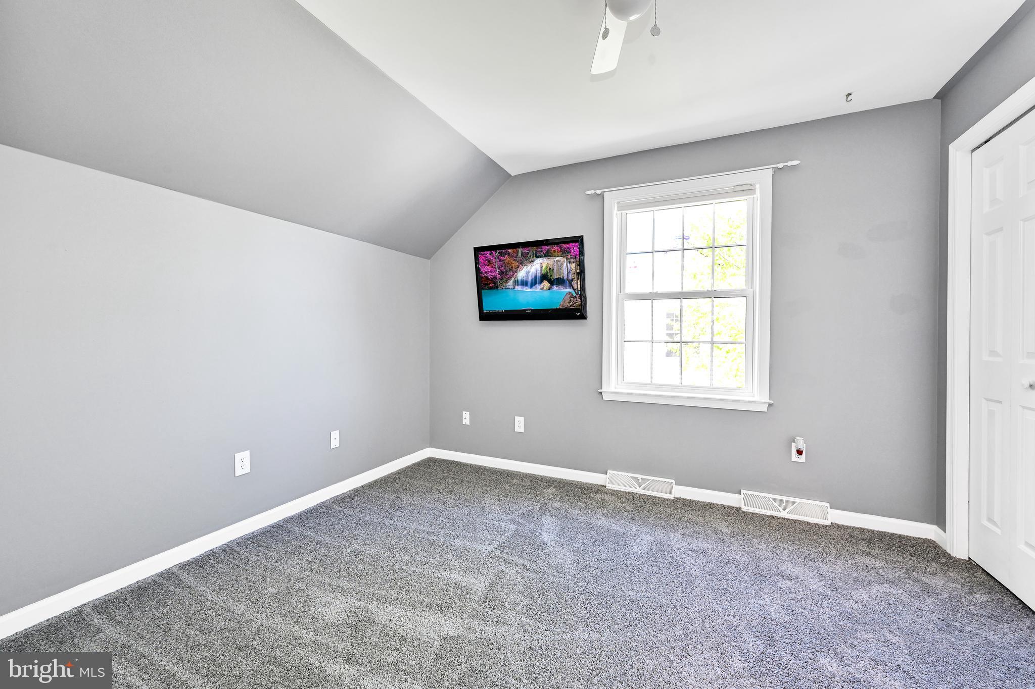 ASHCOMBE FARMS - Residential