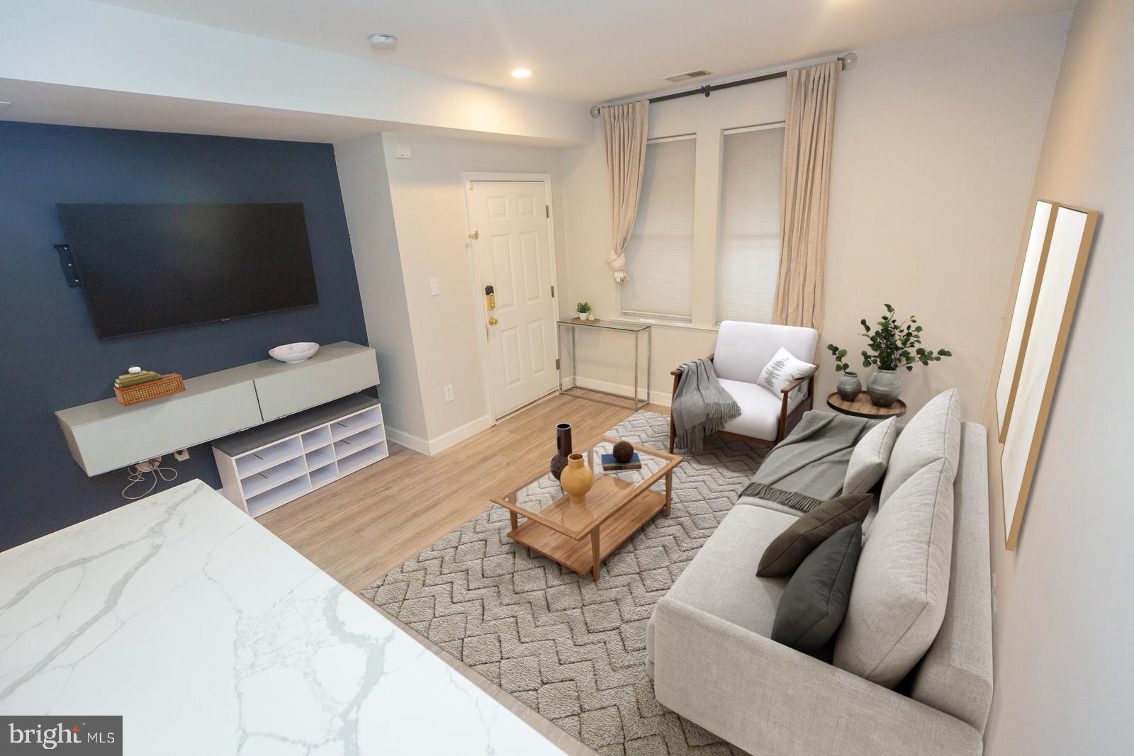 1710 WEST VIRGINIA NE 101