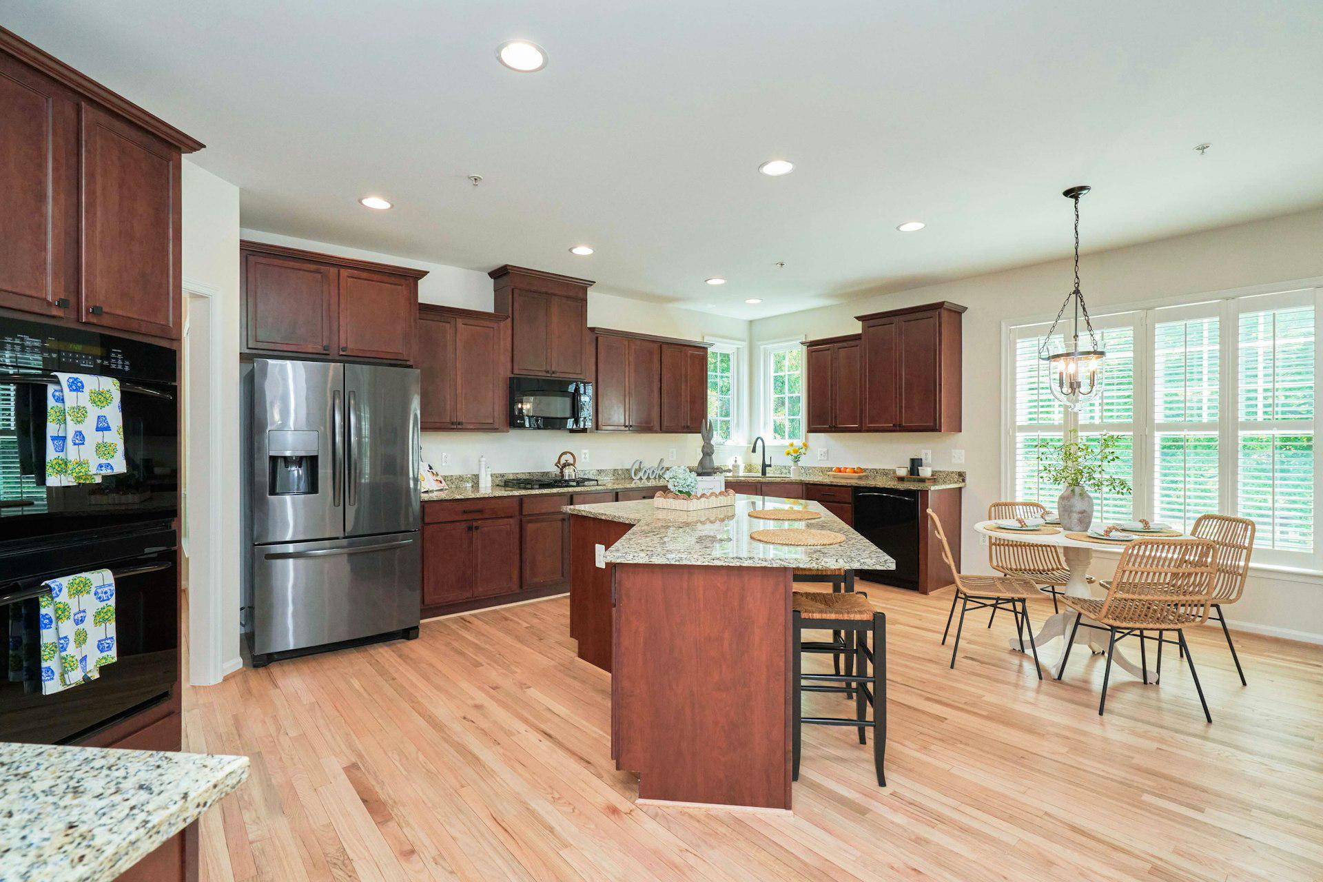 SARANAC - Residential